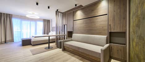 2 bedrooms, hypo-allergenic bedding, in-room safe, laptop workspace