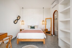 주니어 빌라, 파티오, 수영장 전망 | 2 개의 침실, 고급 침구, 무료 WiFi, 침대 시트