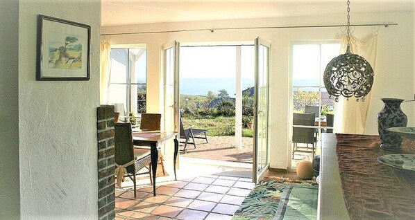 Interior - Close to the sea, quiet location, use of swimming pool and sauna - Reethaus Göhren FeWo 01 (Göhren)