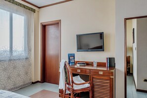 Coffres-forts dans les chambres, bureau, lits bébé (en supplément)