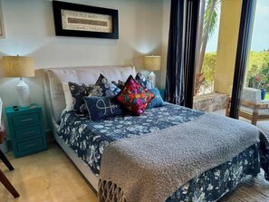 3 bedrooms, desk, iron/ironing board, WiFi