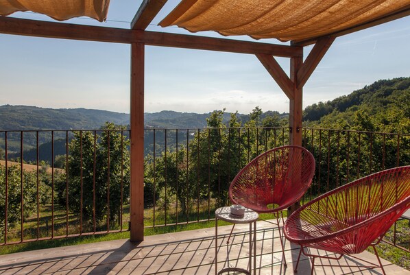 Room, Hill View | Terrace/patio