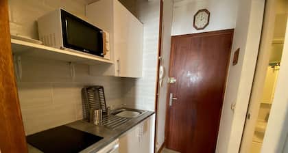 Mini-studio Ă Balaruc-les-Bains avec vue paisible, proche thermes