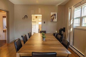 Dining - Hi-Bug Hideaway- In Town - Historic Home (Red Lodge)