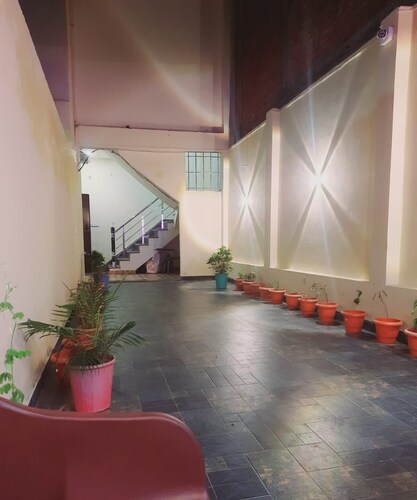 Shree P Guest House