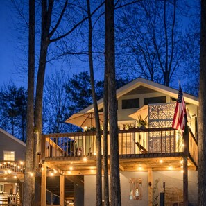 Exterior - Clemson|LakeAccess|ParkPass|PizzaOven|YouTubeTV|King|SUPs|EV (Anderson)