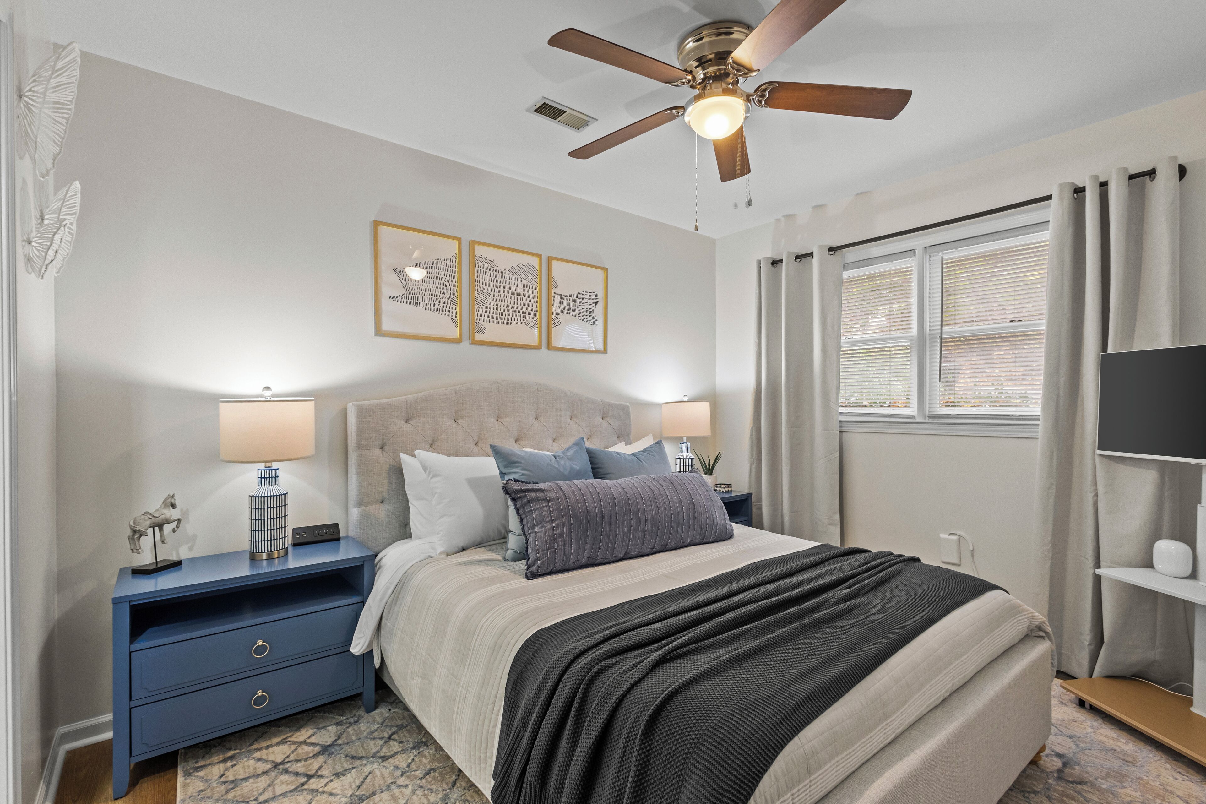 2 bedrooms, iron/ironing board, travel cot, free WiFi