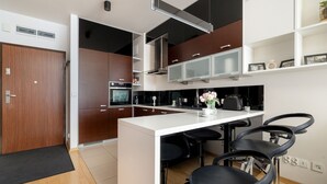 Unclassified image, 4 of 21, button - Cozy Apartment Near Kazimierz by Renters (Kraków)