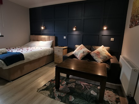 Comfort Double Room | Desk, laptop workspace, free WiFi