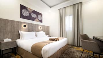 Suite ejecutiva, 2 habitaciones | Sistema de insonorización y wifi gratis