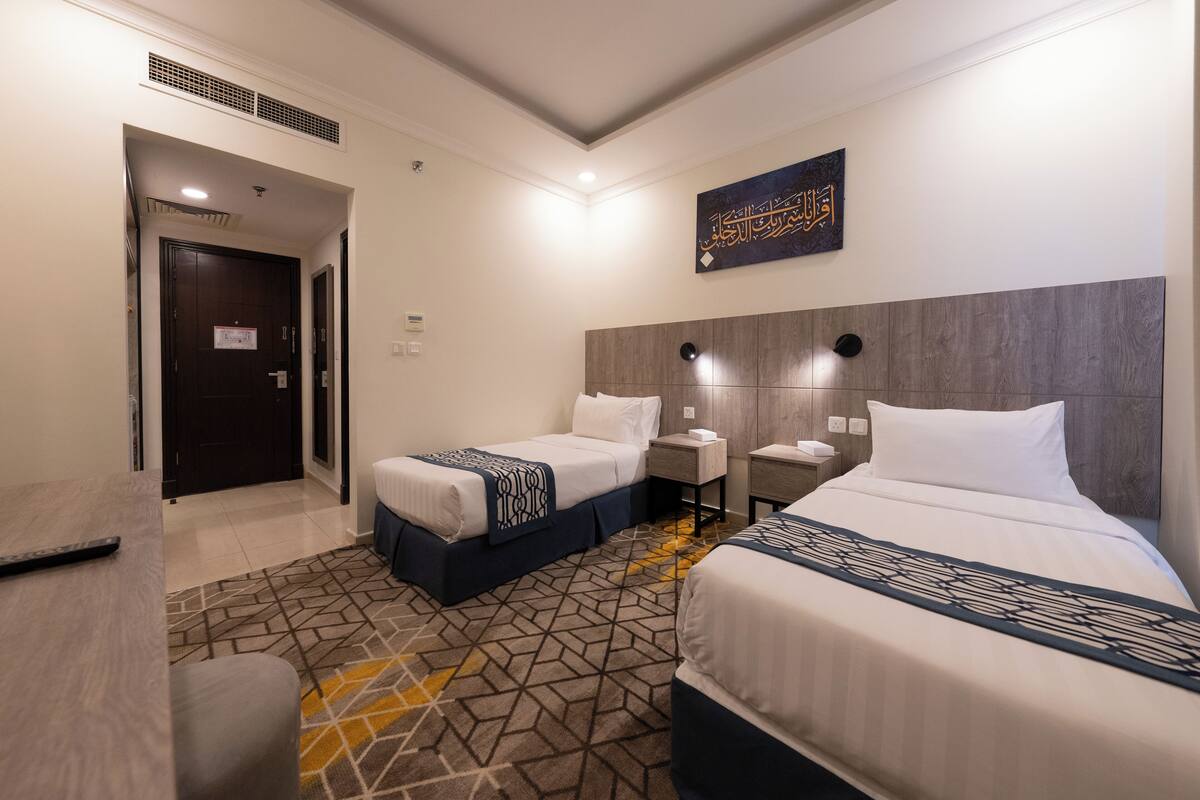 Double or Twin Room, City View | Soundproofing, free WiFi