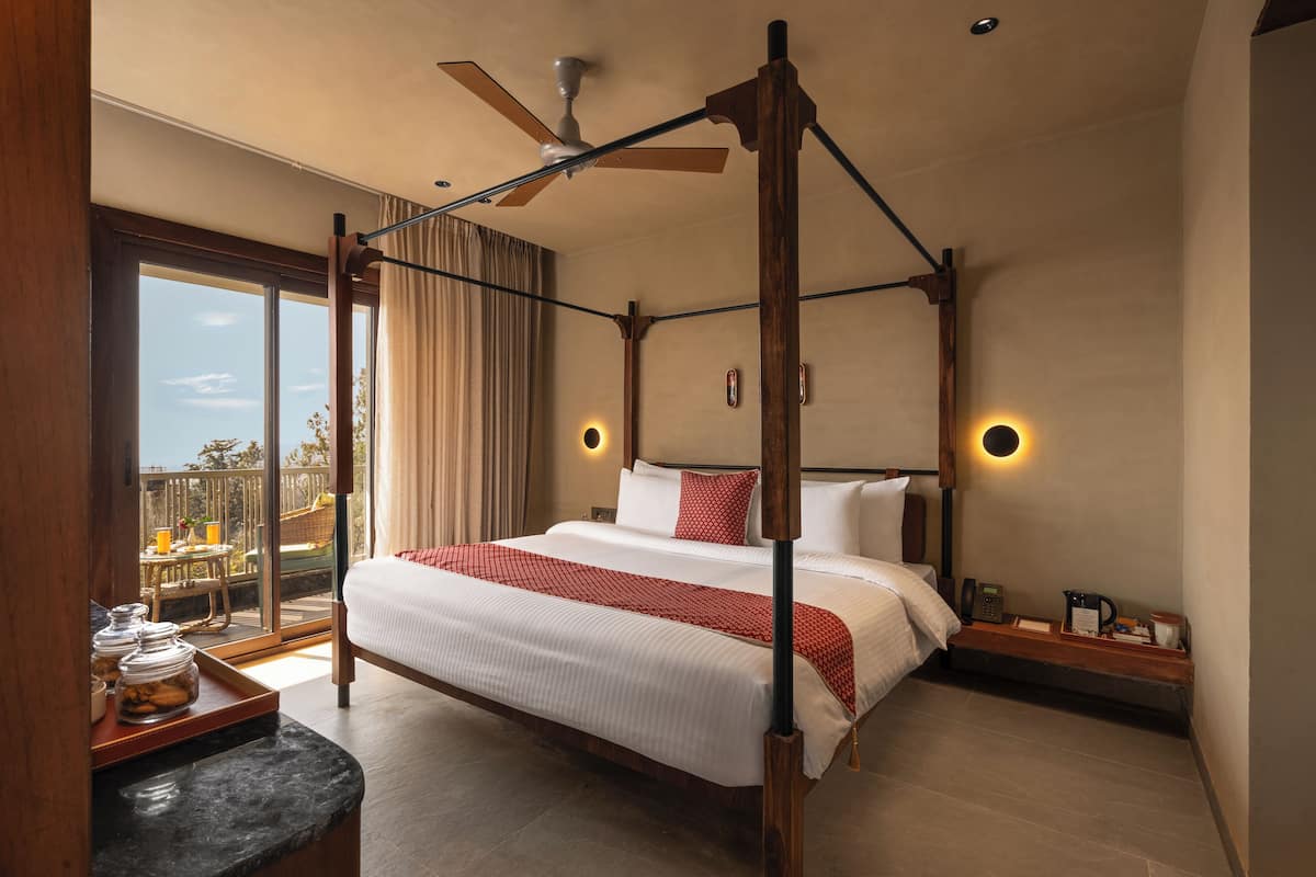 Aura Suite with Balcony | 1 bedroom, premium bedding, minibar, in-room safe