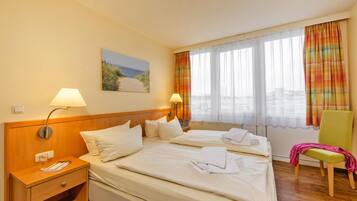 6 Schlafzimmer, individuell eingerichtet