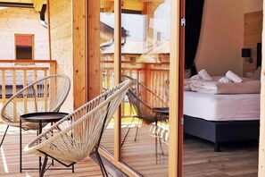 Classic Chalet, 3 Bedrooms | Balcony - Inzell Chalets With Private Pool (Inzell)