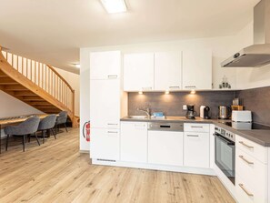 Fridge, oven, dishwasher, coffee/tea maker