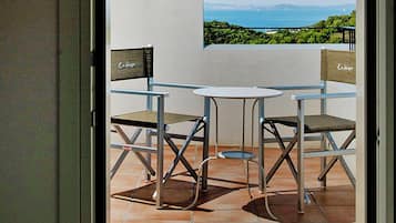 Deluxe Apartment, 3 Bedrooms | Interior