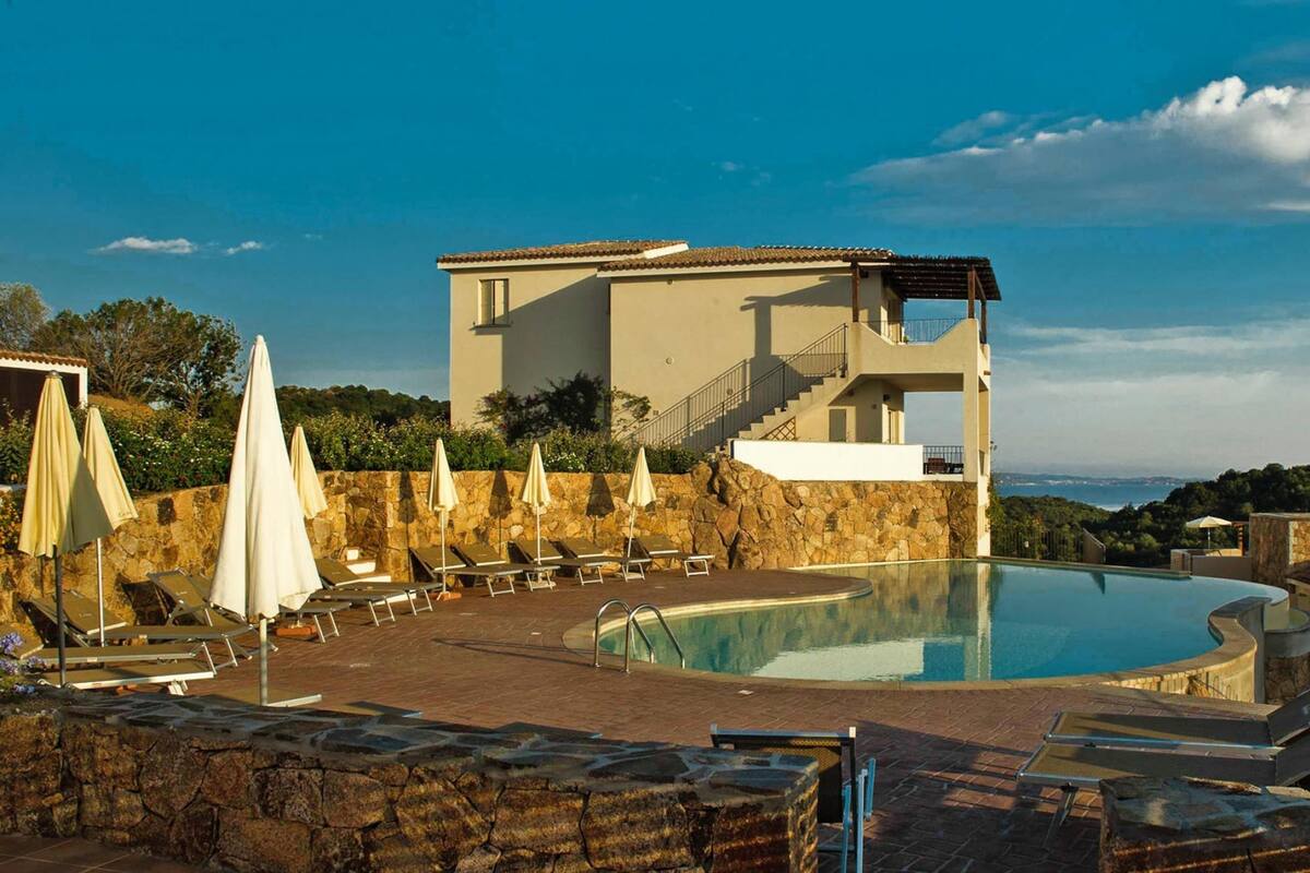 Piscina all'aperto