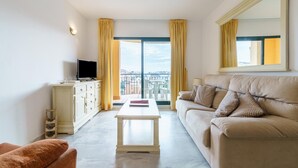Unclassified image, 5 of 56, button - Apartment With Communal Pool in the Heart of the Costa del Sol (Mijas)