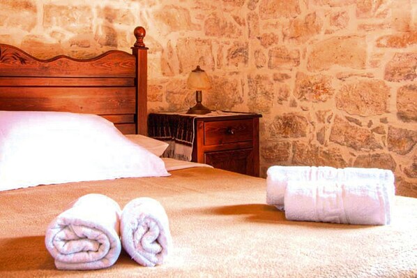 デラックス アパートメント 2 ベッドルーム | 5 室のベッドルーム、客室ごとに異なるインテリア