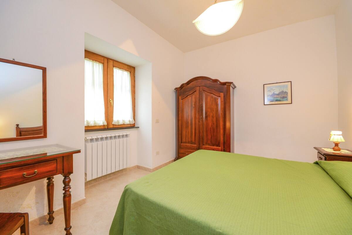 Hus – elite, 2 soverom | 4 soverom, individuelt innredet og sengetøy