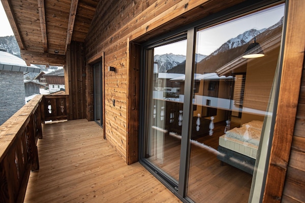 Deluxe House, 3 Bedrooms | Balcony