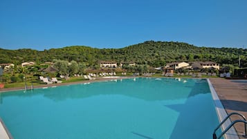 Comfort-Apartment, 3 Schlafzimmer | Blick auf das Wasser