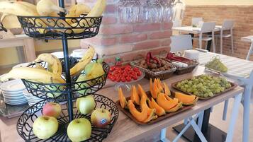 Desayuno buffet incluido todos los días