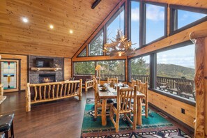 Interior - Pet-friendly, mountain view cabin rental with a hot tub, outdoor fireplace, WiFi (Morganton)