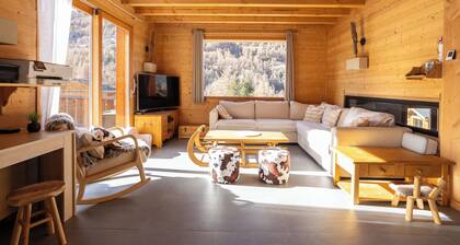La Tanière : Exceptional Alpine chalet with heated pool & sauna - 14 pers