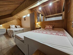 6 habitaciones, escritorio, cuna de viaje y wifi gratis