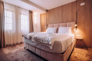 1 kamar tidur, brankas, tirai kedap cahaya, dan kedap suara