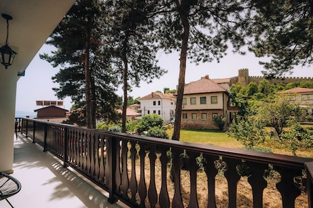 Balcón. Villa PUPIN Gorna Porta