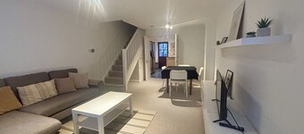 Winkfield Charming Three-Bedroom House