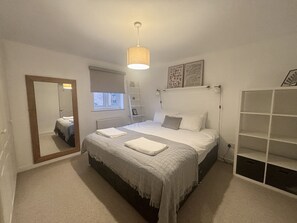 3 bedrooms, iron/ironing board