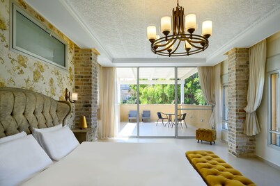 Junes jaffa Luxury Apartments