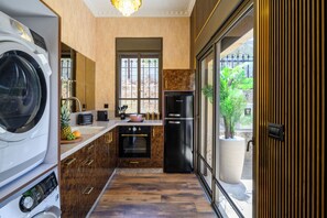 Deluxe Apartment, Garden Area