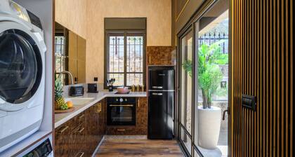 Junes jaffa Luxury Apartments