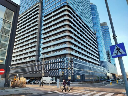 Modern Studio in the Center of Katowice | Parking and Balcony
