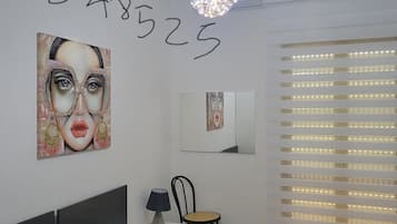 Iron/ironing board, free WiFi