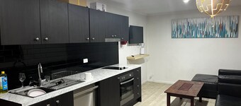 The Palm Hamilton Backpackers 