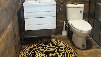 Toallas y papel de baño