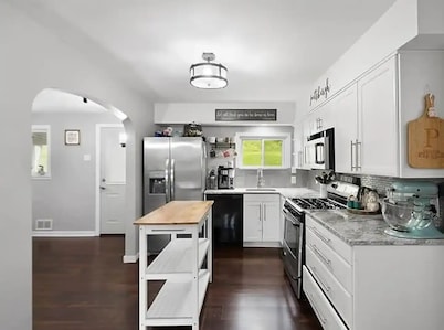 Farmhouse Retreat with Big Yard