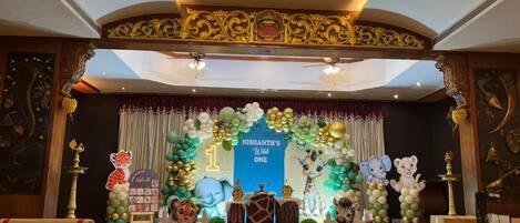 Banquet hall