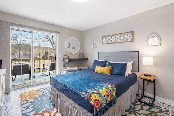 1 bedroom, iron/ironing board, travel crib, WiFi