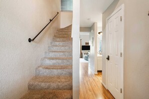 Interior - Scenic Spot Vacation Property (Branson)