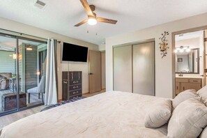 4 bedrooms, iron/ironing board, travel cot, WiFi