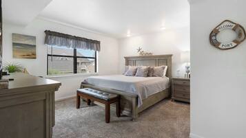 3 bedrooms, iron/ironing board, travel crib, WiFi