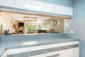 Interior - My Kind of Getaway – Chic 2 BDR! (Branson)