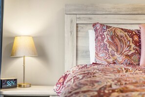 1 bedroom, iron/ironing board, travel cot, WiFi