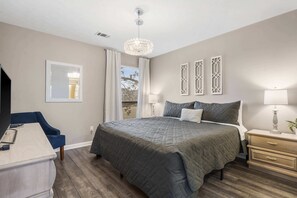 1 bedroom, iron/ironing board, travel cot, WiFi